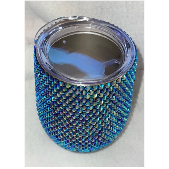 Rhinestone 12oz stemless wine glass w/lid. - Picture 2 of 4